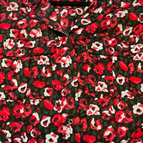 Ralph Lauren Red and Black Floral Button Down Blouse Size Large - Picture 6 of 7